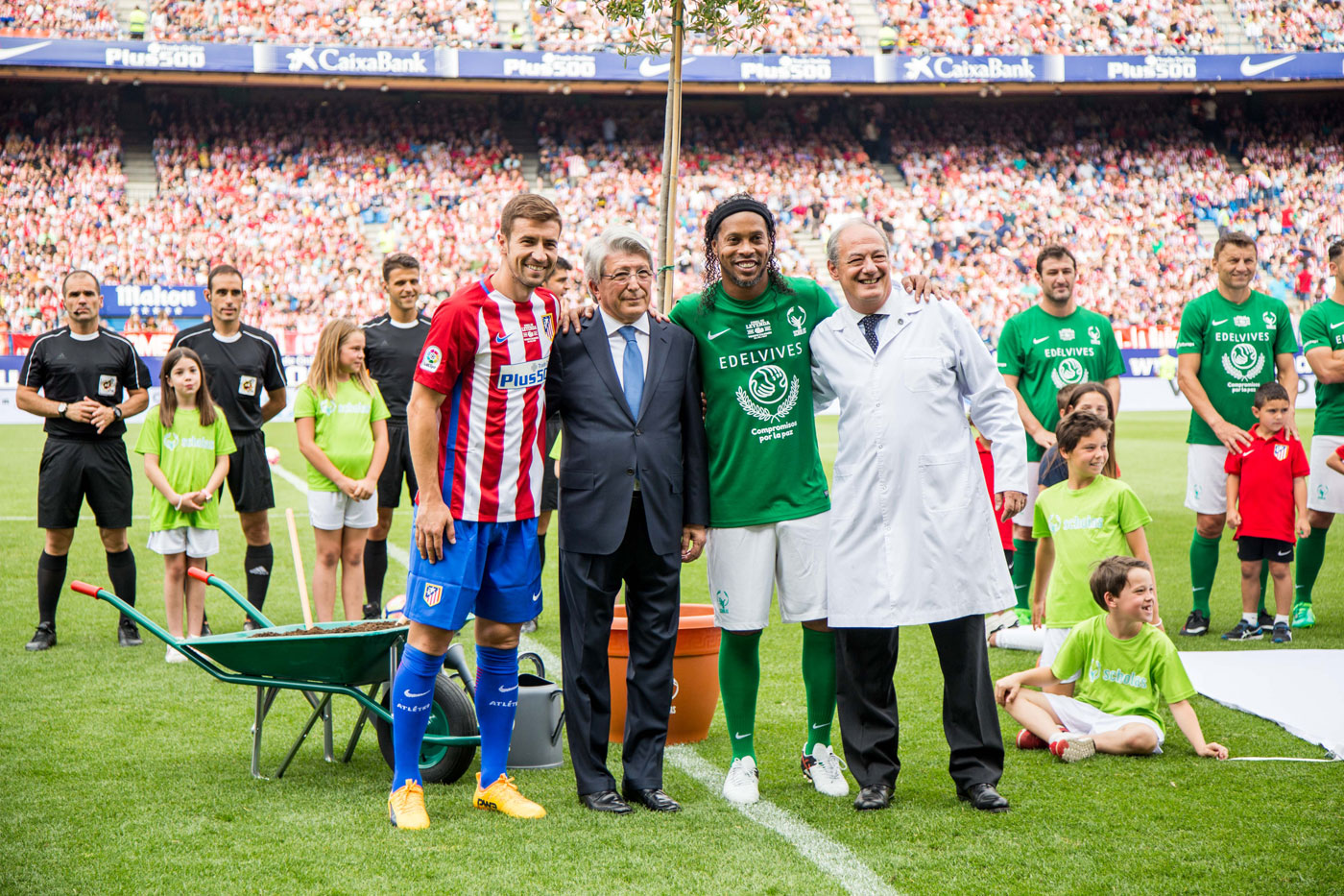 Gabi Fernández, Enrique Cerezo, Ronaldinho y José María del Corral
